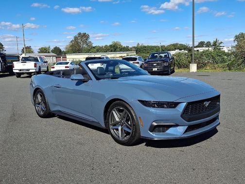 2025 Ford Mustang EcoBoost Premium