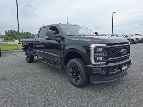 2026 Ford F-350 XLT