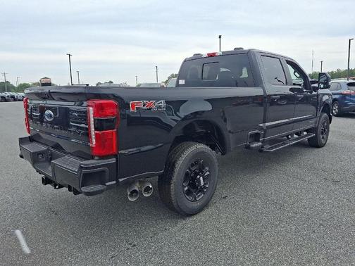 2026 Ford F-350 XLT