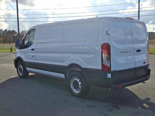 2025 Ford Transit-150 130WB