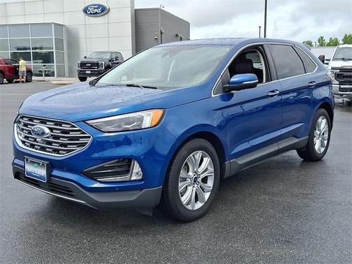 2022 Ford Edge Titanium