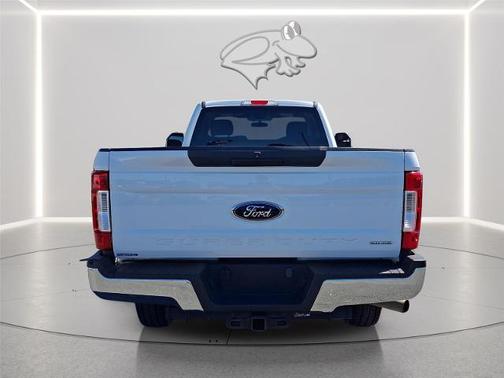 OXFORD WHITE 2019 Ford F-250 XL