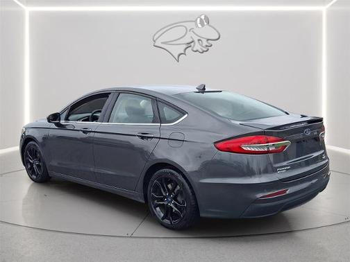 MAGNETIC METALLIC 2020 Ford Fusion SE
