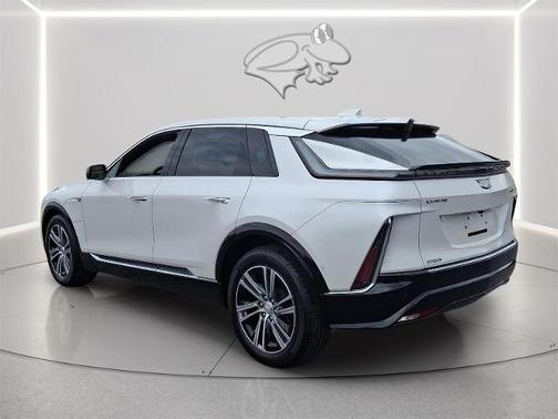 Crystal White Tri-Coat 2025 Cadillac LYRIQ LUXURY