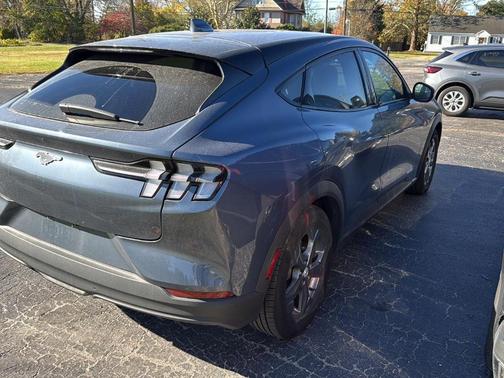 2021 Ford Mustang Mach-E Select