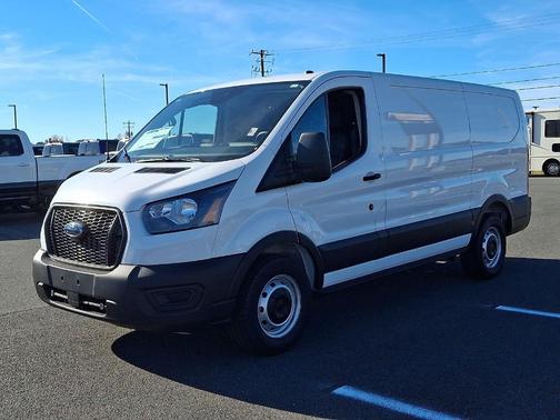 2025 Ford Transit-150 130 WB