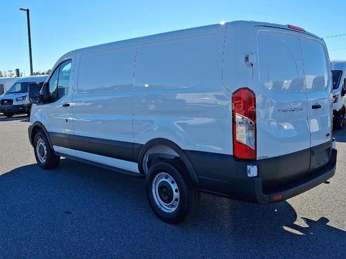 2025 Ford Transit-250 