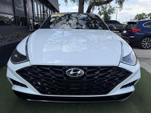 White 2021 Hyundai SONATA SEL Plus