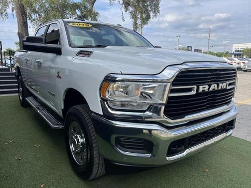 2019 RAM 2500 Big Horn Crew Cab 4x4 6'4' Box