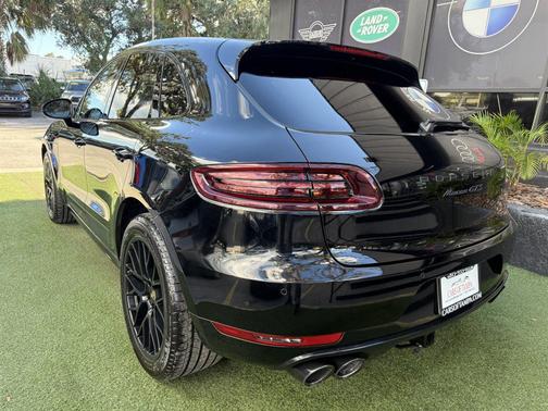 2017 Porsche Macan GTS