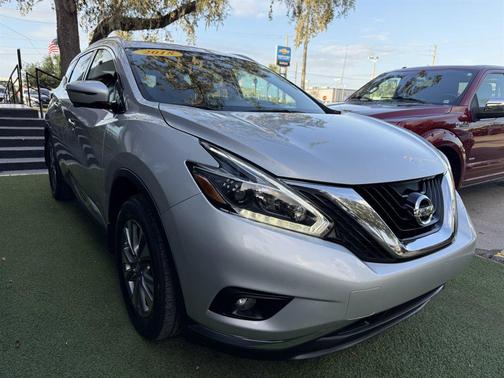 Silver 2018 Nissan Murano SL