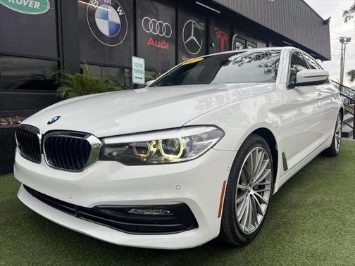 2017 BMW 530 530i