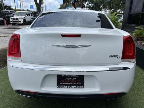 2016 Chrysler 300 S