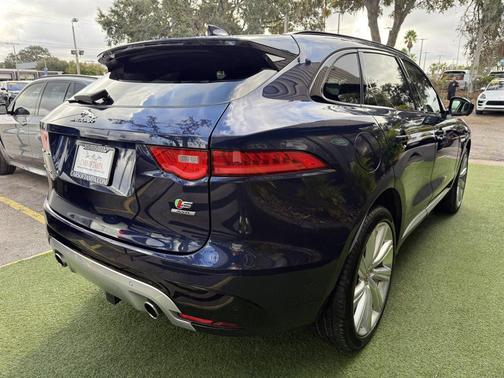 2017 Jaguar F-PACE S