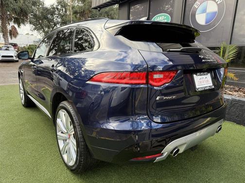 2017 Jaguar F-PACE S