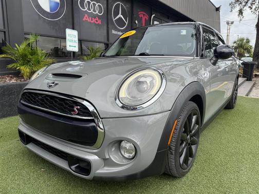 2016 MINI Hardtop Cooper S