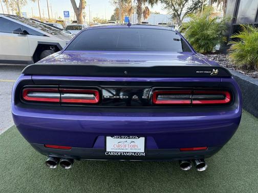 2016 Dodge Challenger R/T Scat Pack