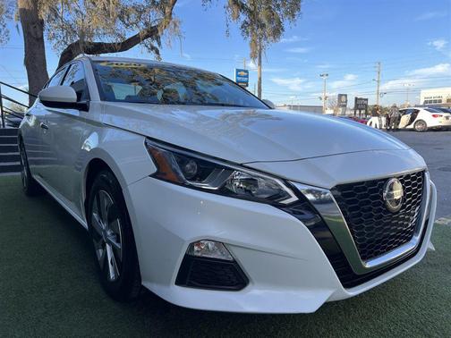 2020 Nissan Altima S FWD