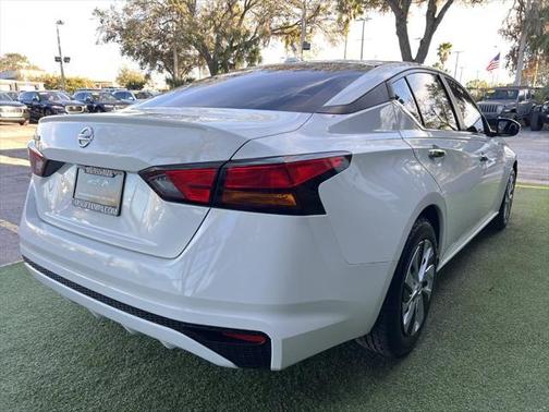 2020 Nissan Altima S FWD