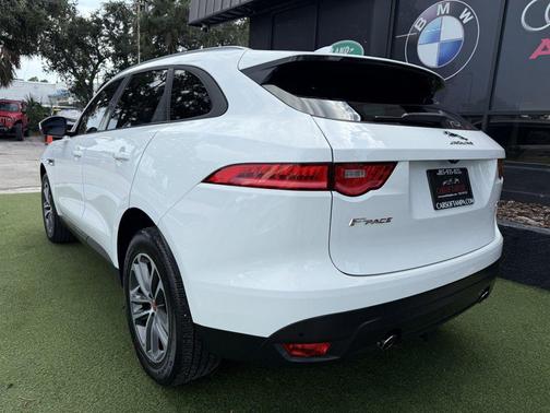 2018 Jaguar F-PACE 25t Premium