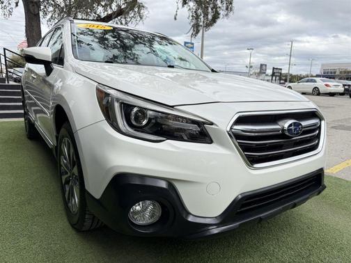 2018 Subaru Outback 2.5i Touring