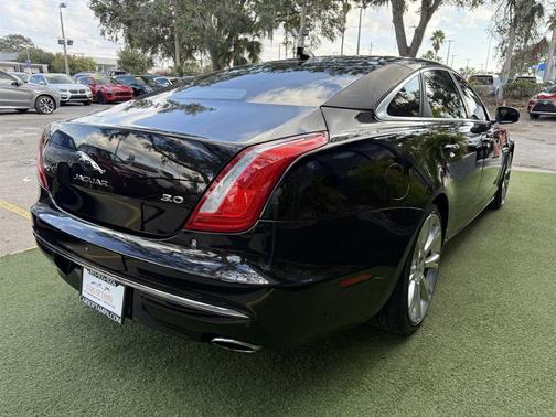 2018 Jaguar XJ XJL Portfolio