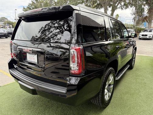2017 GMC Yukon SLT
