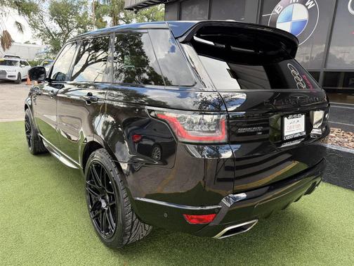 Black 2020 Land Rover Range Rover Sport HSE