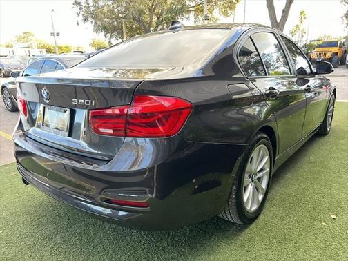 2016 BMW 320 i