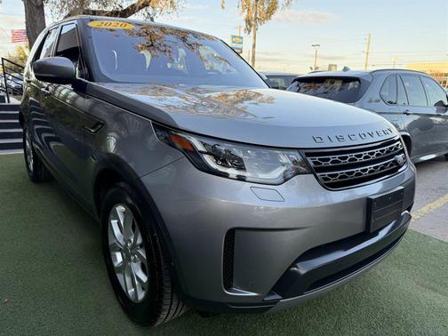 2020 Land Rover Discovery SE