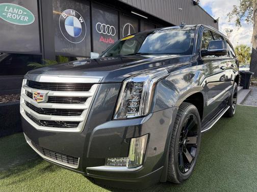 2019 Cadillac Escalade Luxury