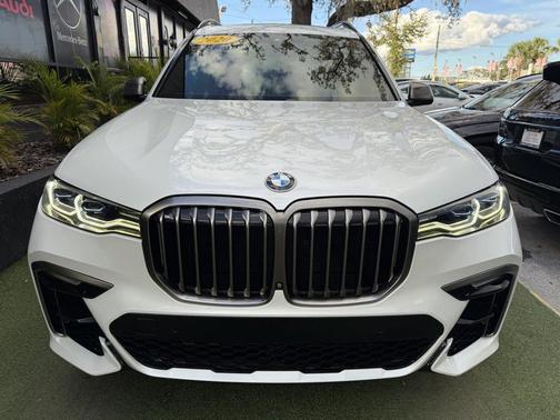 White 2020 BMW X7 M50i