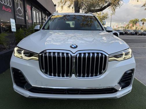 2020 BMW X7 xDrive40i