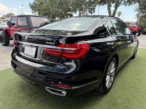 2019 BMW 740 xDrive
