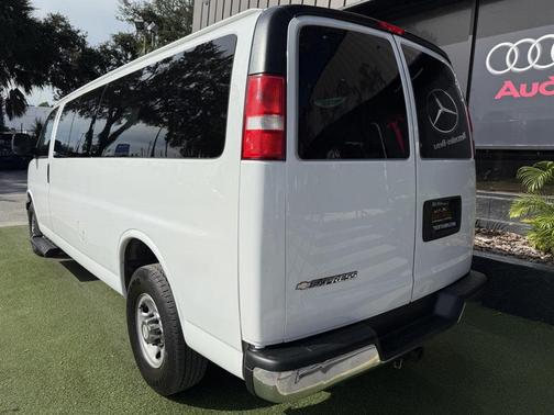 2020 Chevrolet Express 3500 RWD 3500 Extended Wheelbase LT