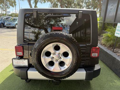 2014 Jeep Wrangler Sahara
