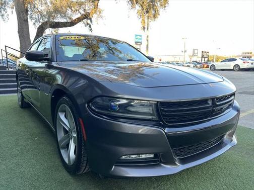 2016 Dodge Charger R/T