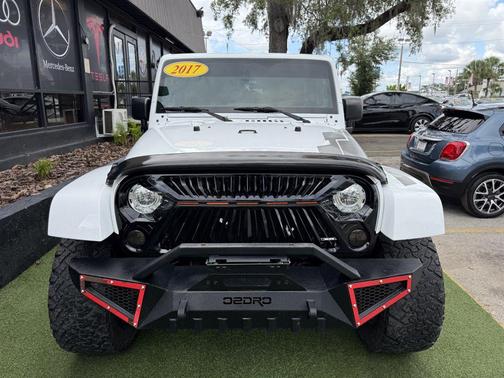 White 2017 Jeep Wrangler Sahara