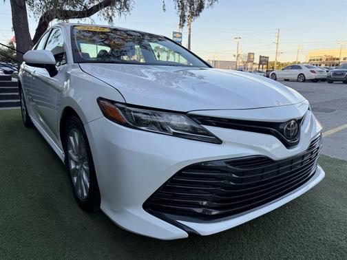 2020 Toyota Camry LE