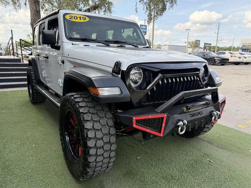 2019 Jeep Wrangler Unlimited Sport