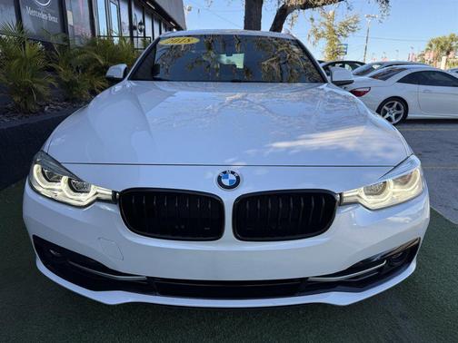 2018 BMW 330 