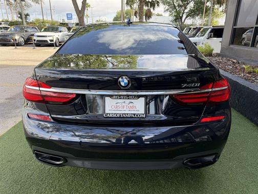 Blue,Dark 2019 BMW 740
