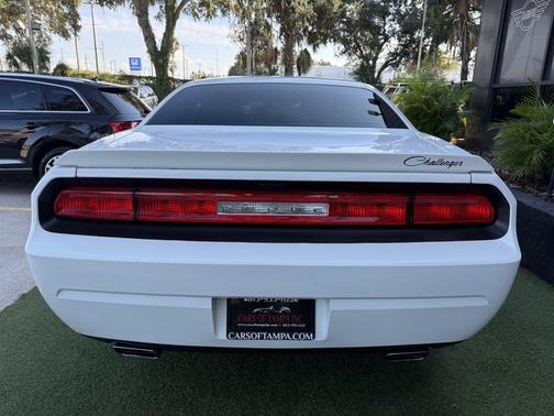 2014 Dodge Challenger SXT