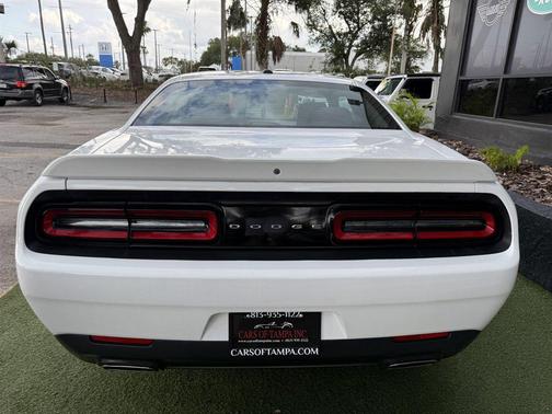White 2020 Dodge Challenger SXT