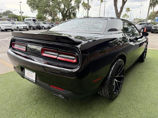 Black 2018 Dodge Challenger SXT