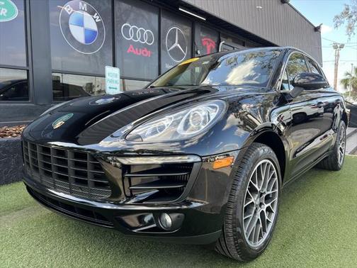 2016 Porsche Macan S