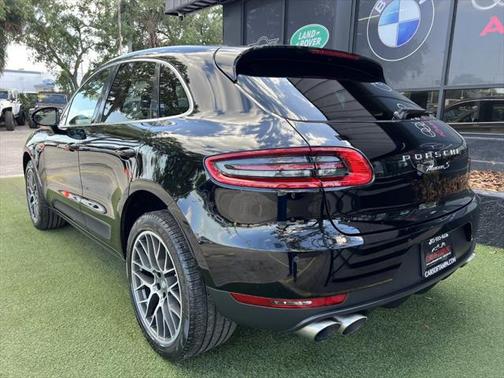 2016 Porsche Macan S