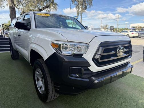 2021 Toyota Tacoma SR