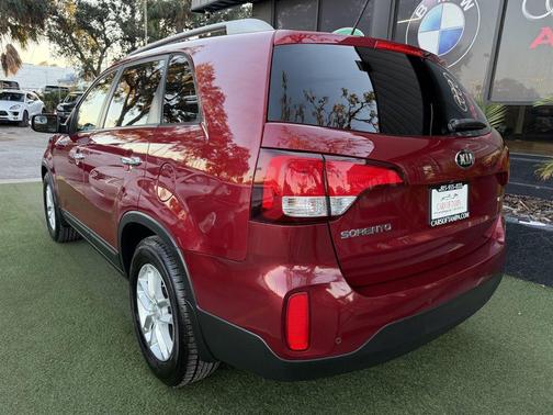 2015 Kia Sorento LX