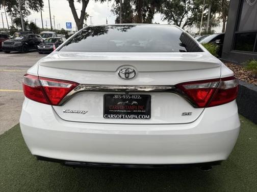 2016 Toyota Camry XLE